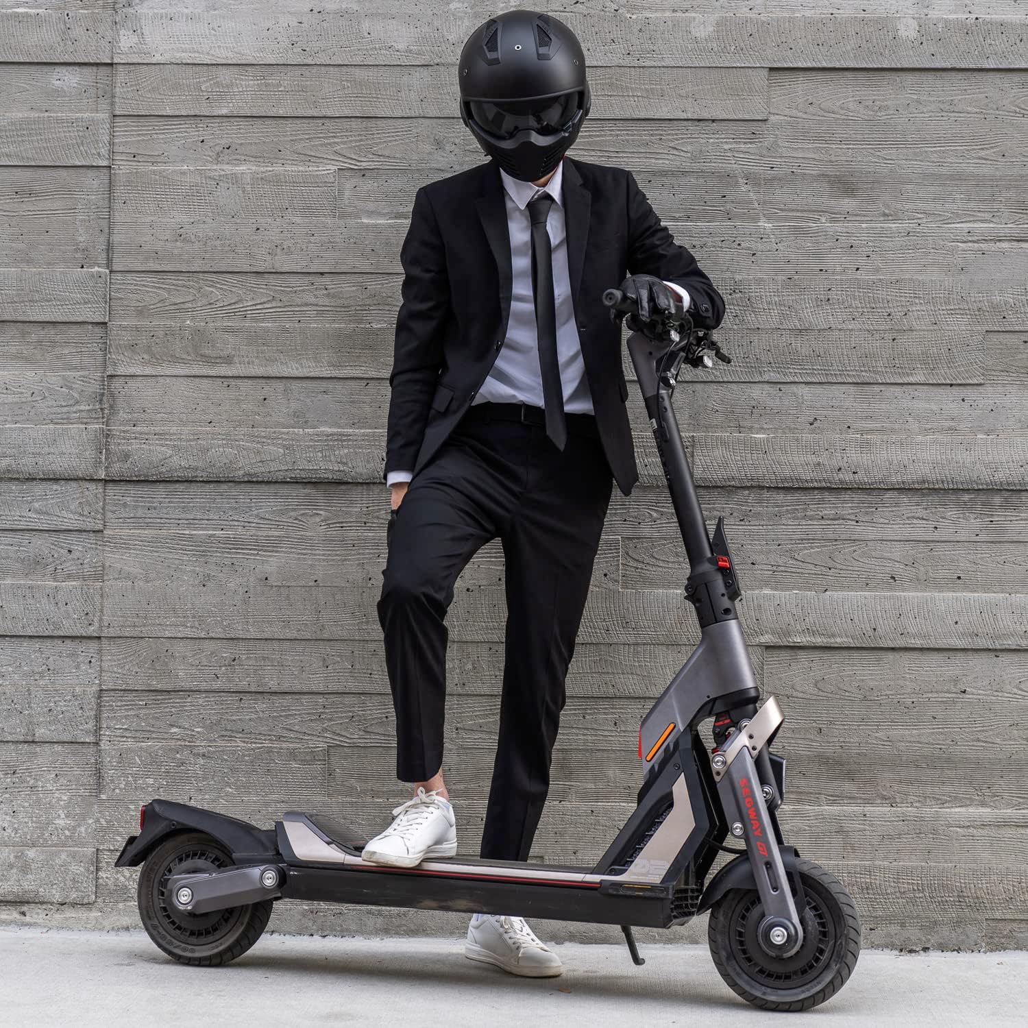 off-road electric scooter Segway Ninebot GT2P riding practices